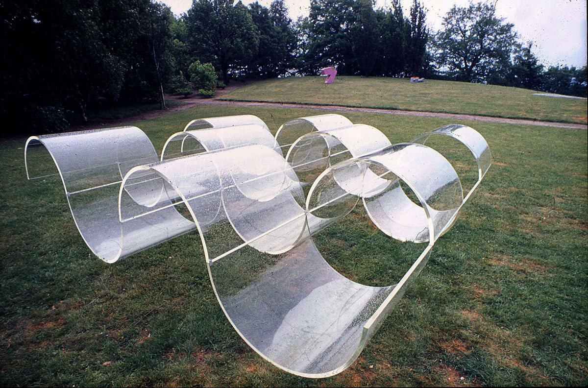 Permanent Wave, plexiglas